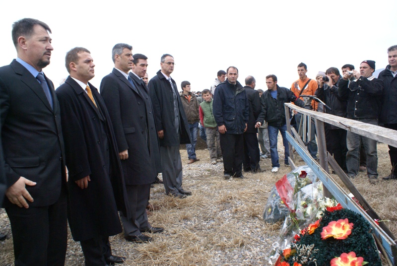 Kryeministri Thaçi në shënimin e dhjetëvjetorit të Betejës së Likoshanit dhe Qirezit