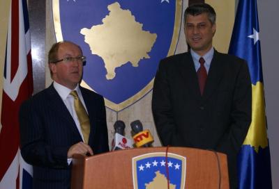 Kryeministri i Qeverisë së Kosovës, Hashim Thaçi, priti Ambasadorin e Britanisë së Madhe në Prishtinë, Andy Spark