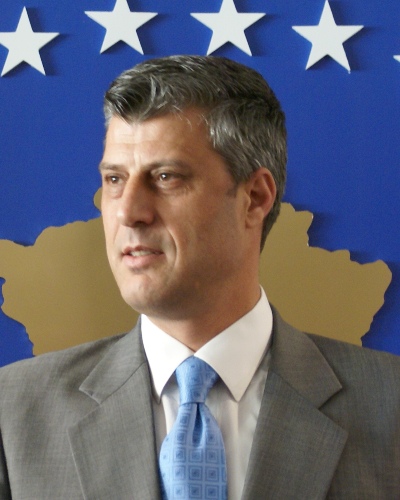 Kryeministri i Qeverisë së Republikës së Kosovës, Hashim Thaçi, uron kryetarin e Bashkësisë Islame të Kosovës, myftiun Naim Tërrnava dhe besimtarët e Kosovës, me rastin e fillimit të muajit të Ramazanit