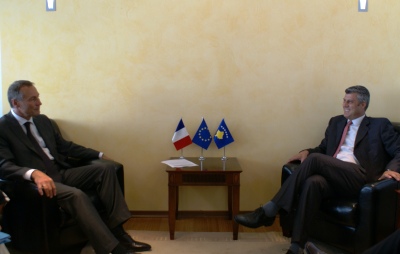Kryeministri Thaçi takoi sekretarin francez të Mbrojtjes, z.Jean-Marie Bockel