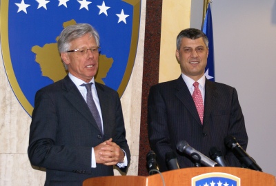 Premijer Hašim Thači primio je danasavisokog komesara OEBS-a za manjine Knut Vollebaek-a : Uspeh Kosova je zagarantovan