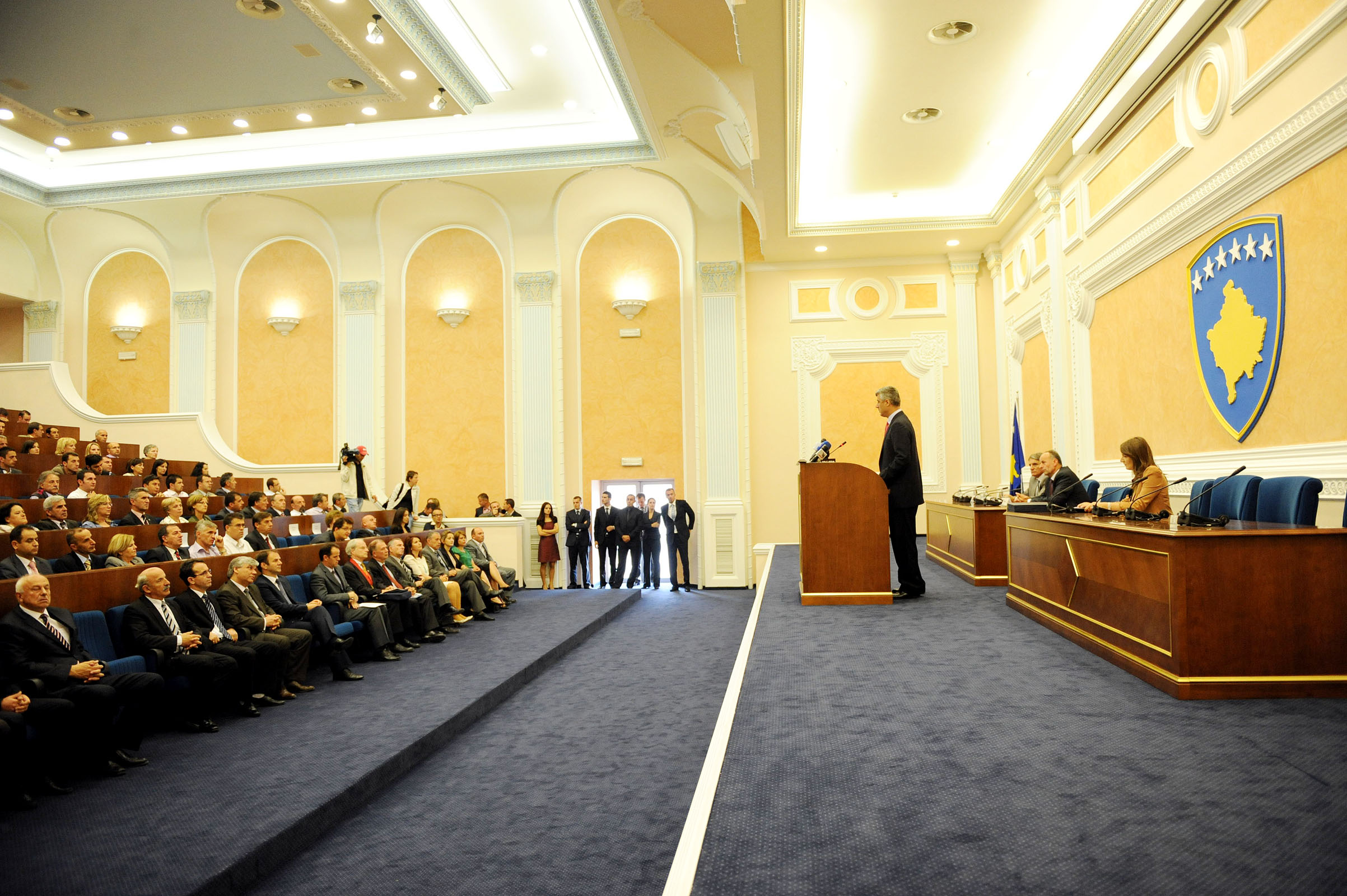 Kryeministri Thaçi: Qeveria e Republikës së Kosovës qëndron gjithmonë e përkushtuar për të mbështetur dhe krijuar kushte sa me të mira në ushtrimin e funksionit të noterisë