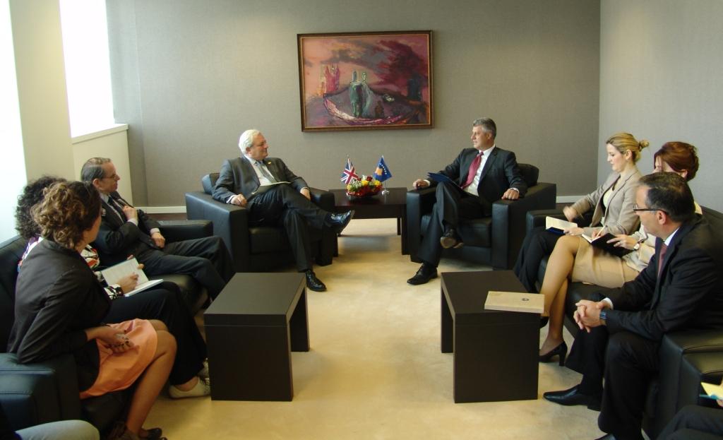 Kryeministri Hashim Thaçi takoi Stephen OBrian , nënsekretar i shtetit në DFID për çështje Evropiane