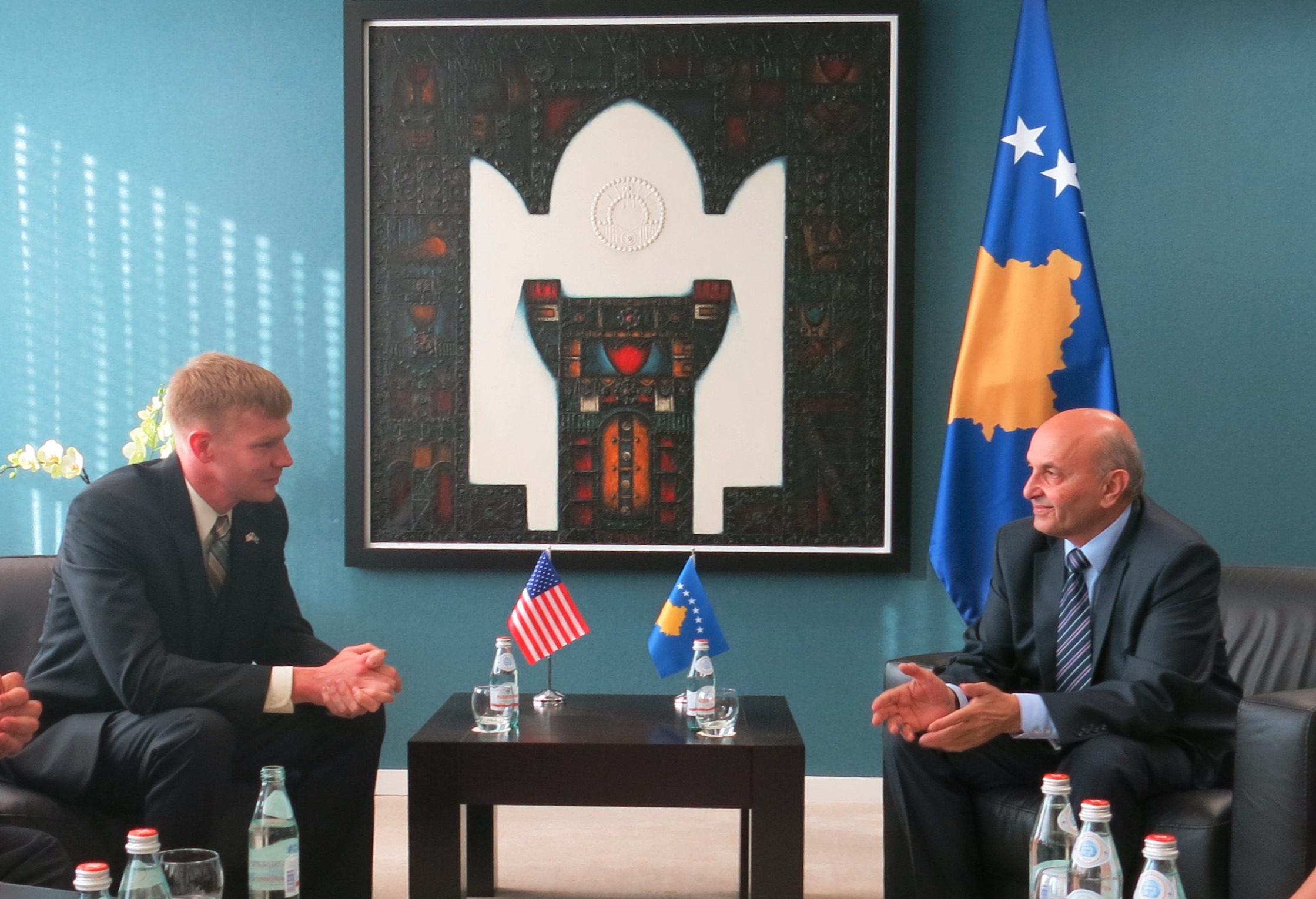 Kryeministri Mustafa priti zyrtarët e Elementit Mbështetës Civilo Ushtarak