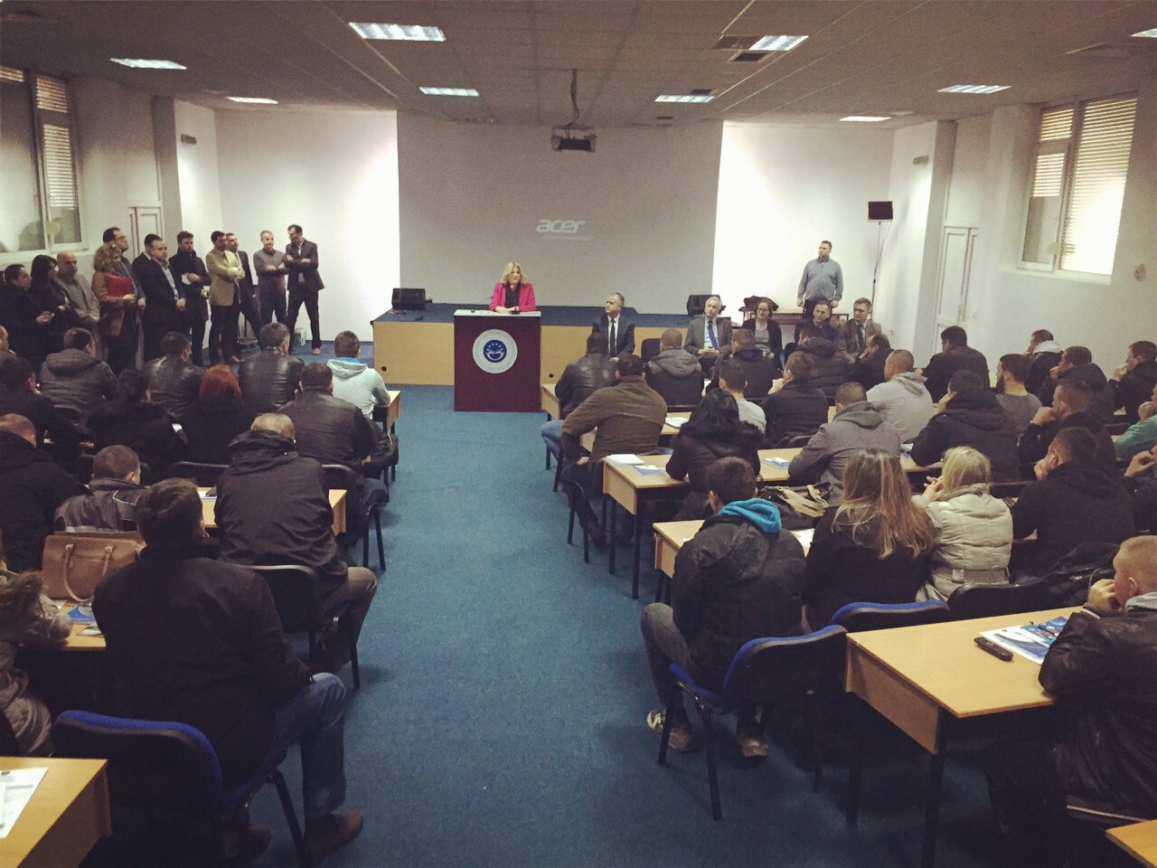 Ministrja Edita Tahiri mori pjesë në ceremoninë e fillimit të trajnimeve për ish-pjesëtarët e “Mbrojtjes civile”, të integruar në institucionet e Republikës së Kosovës