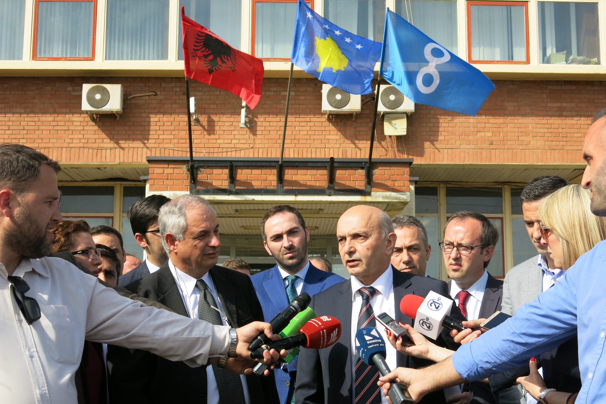 Kryeministri Mustafa ofron përkrahjen e Qeverisë për tejkalimin e situatës në Ferronikel