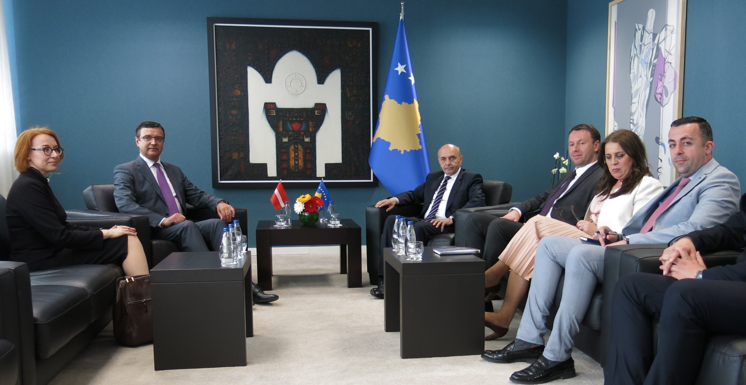 Kryeministri Mustafa: Mirëqenia sociale prioritet i rëndësishëm i Qeverisë së Kosovës