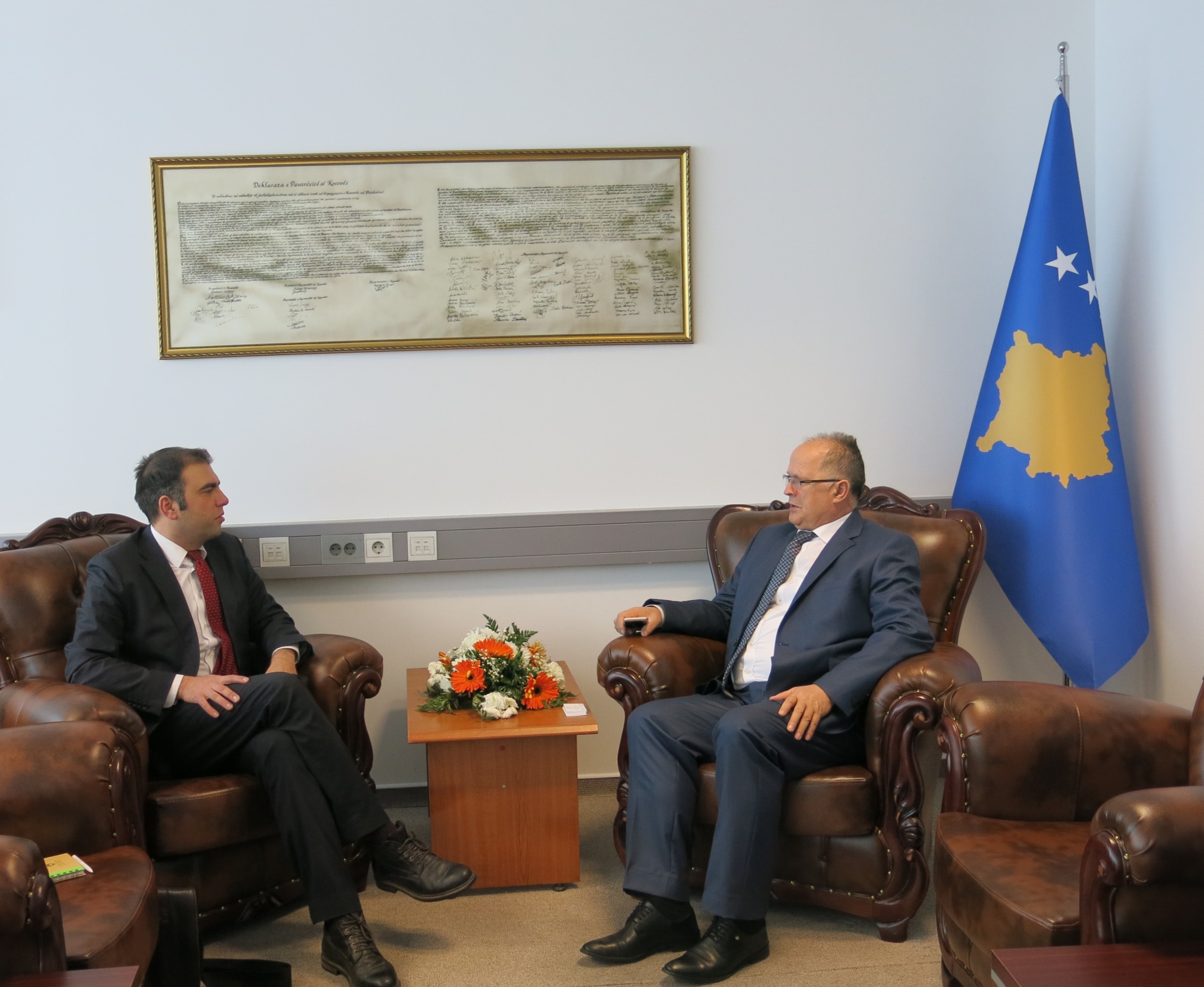 Zëvendëskryeministri Ramiz Kelmendi priti drejtorin ekzekutiv të Klubit të Prodhuesve të Kosovës