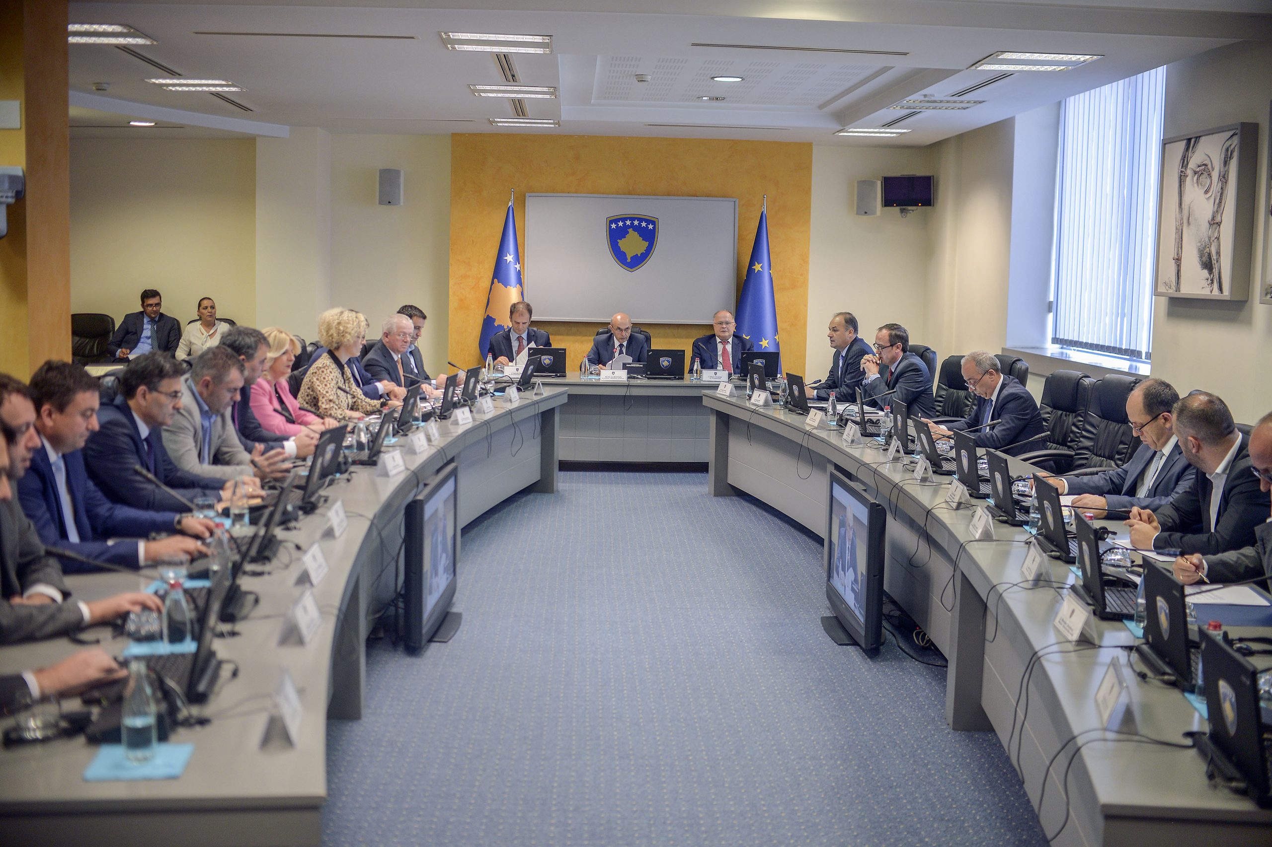 Qeveria e Kosovës mbajti mbledhjen e rregullt