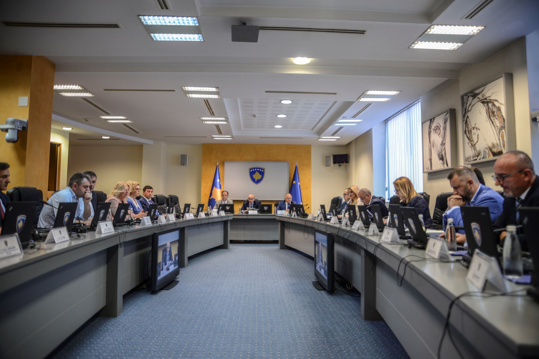Qeveria e Kosovës mbajti mbledhjen e rregullt