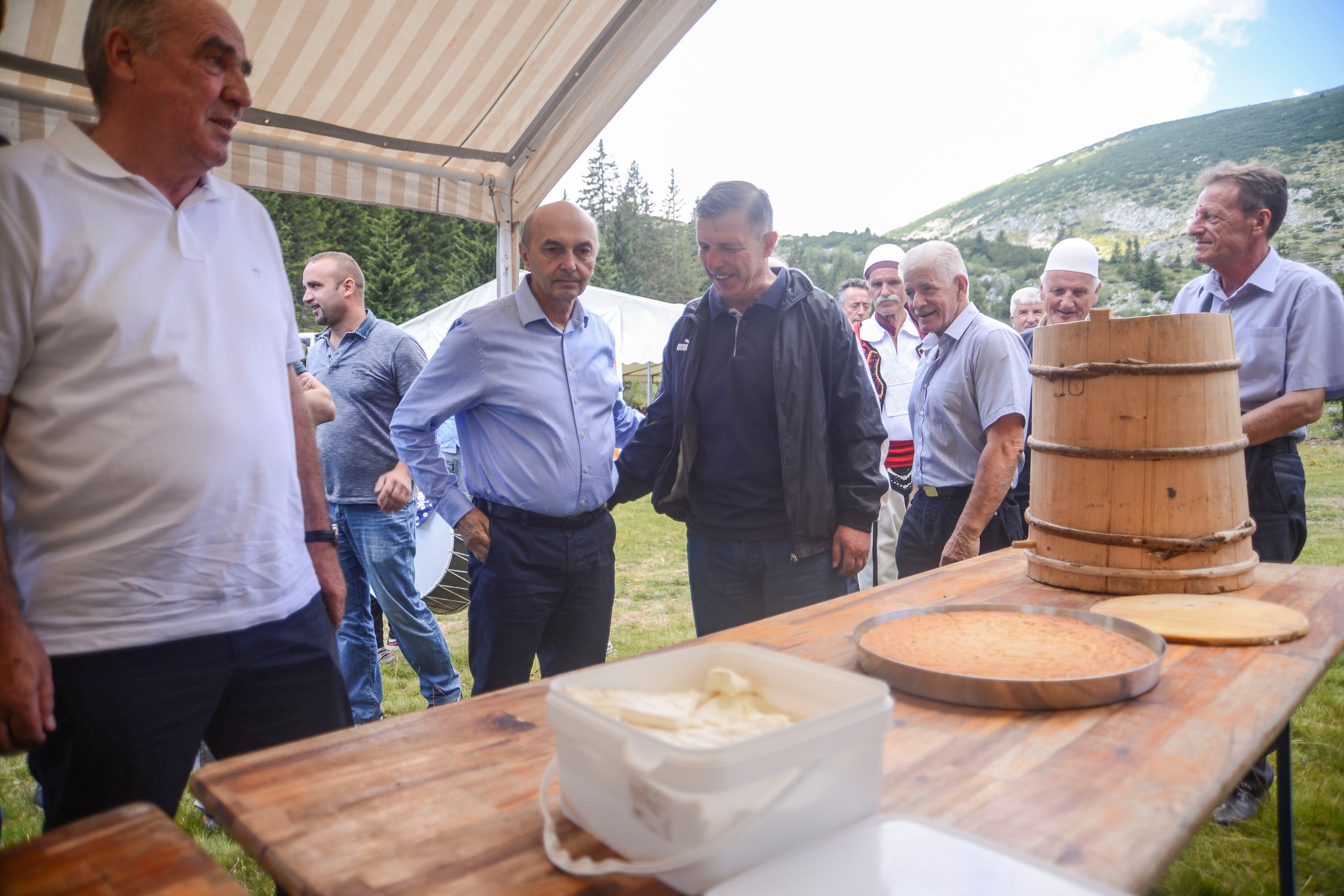 Kryeministri Mustafa: Më shumë investime në zhvillimin ekonomik përmes kulturave tradicionale