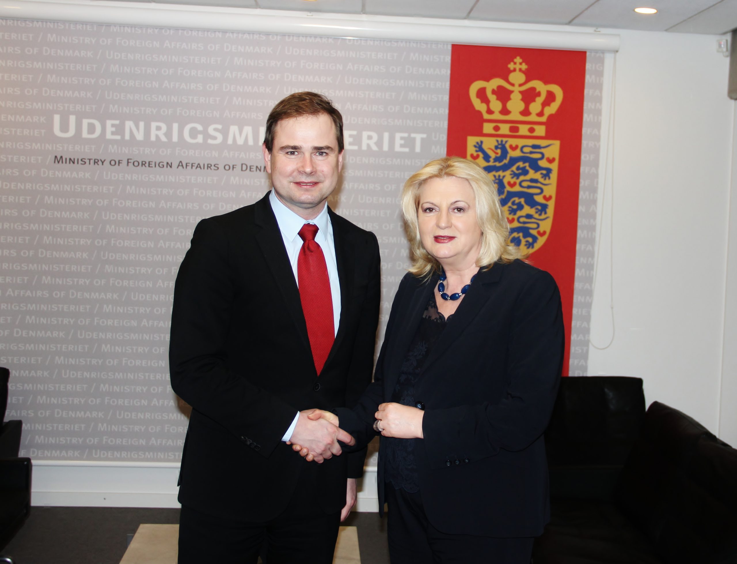 Deputy Prime Minister Edita Tahiri meets with the Chairperson of the