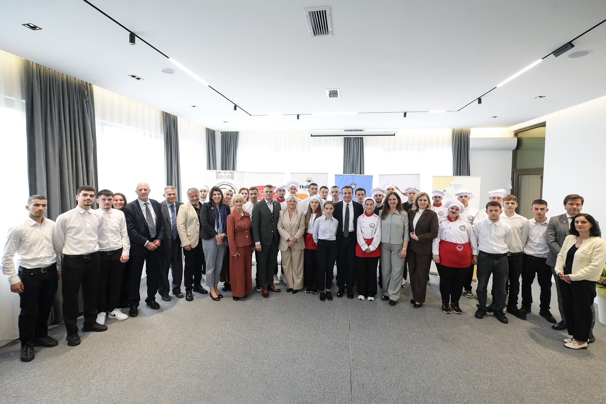 Certifikohet gjenerata e parë e nxënësve të Shkollës së Mesme të Lartë Profesionale “7 shtatori” në profilet Kuzhinier dhe Asistent i mikpritjes hoteliere