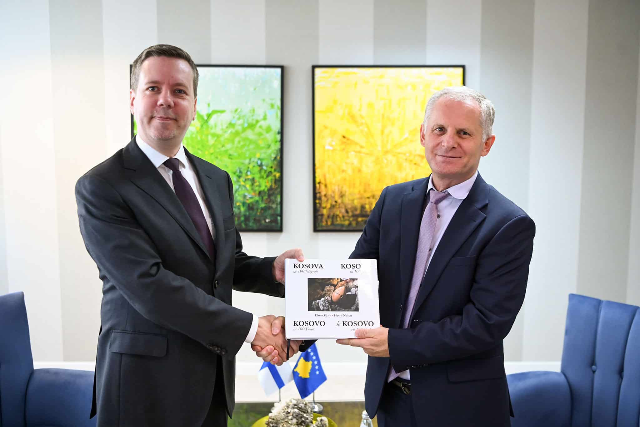 Zamenik premijera Bislimi primio na oproštajnom sastanku ambasadora Finske na Kosovu, Matija Nisinena