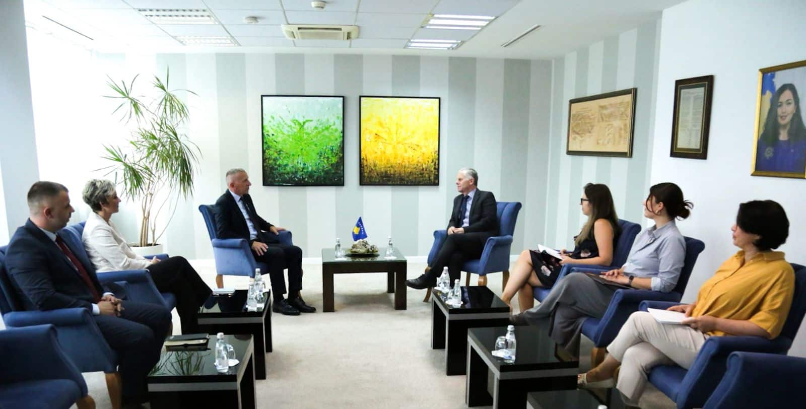 Zamenik premijera Bislimi primio na sastanku predstavnike Preševske doline