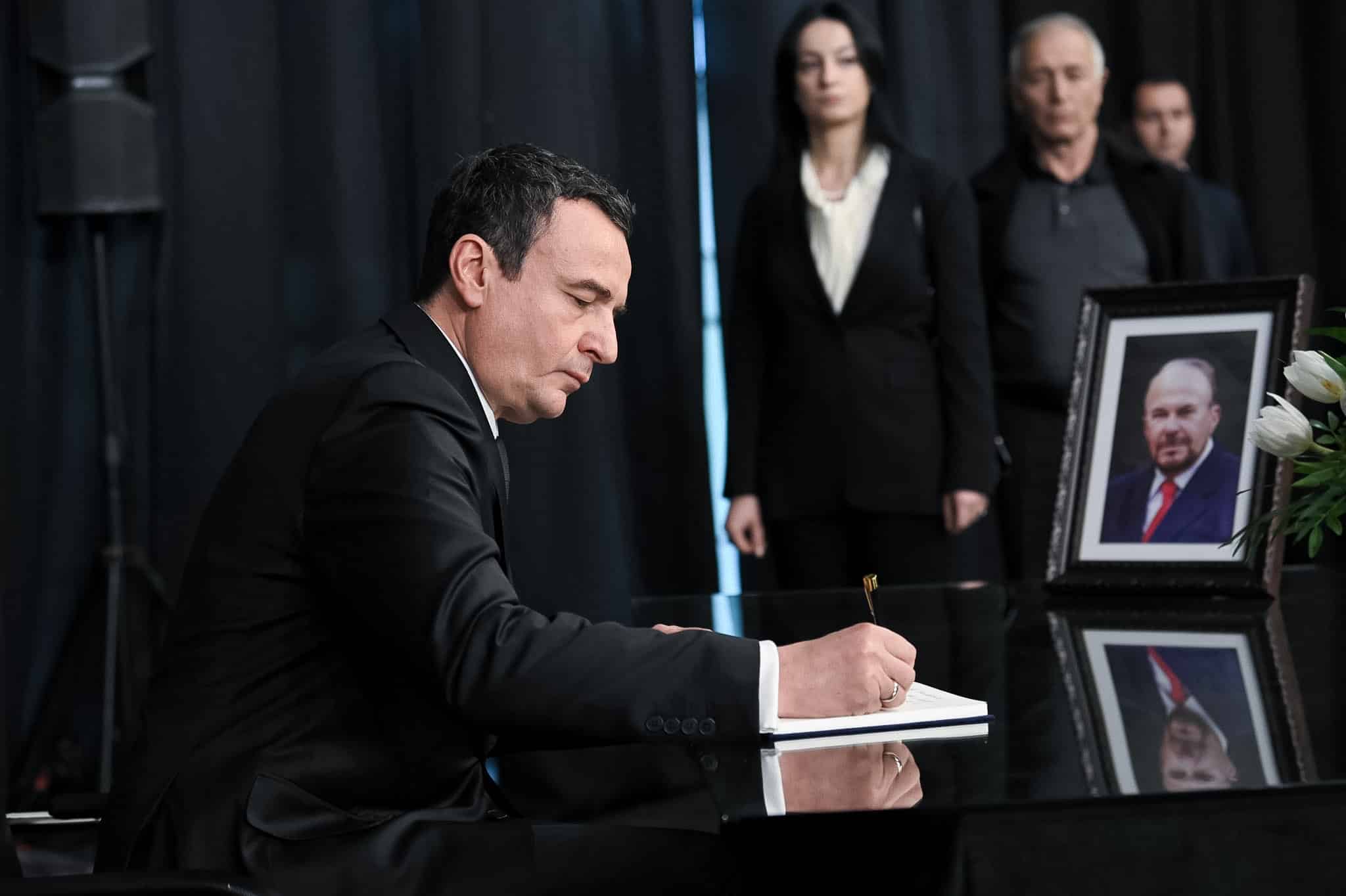 Prime Minister Kurti Attends State Farewell Ceremony for Former Prime Minister, Fatos Nano