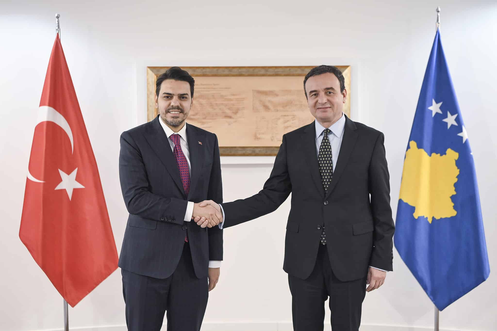 Kryeministri Kurti mirëpriti Presidentin e Agjencisë Turke për Bashkëpunim dhe Koordinim (TİKA), Abdullah Eren