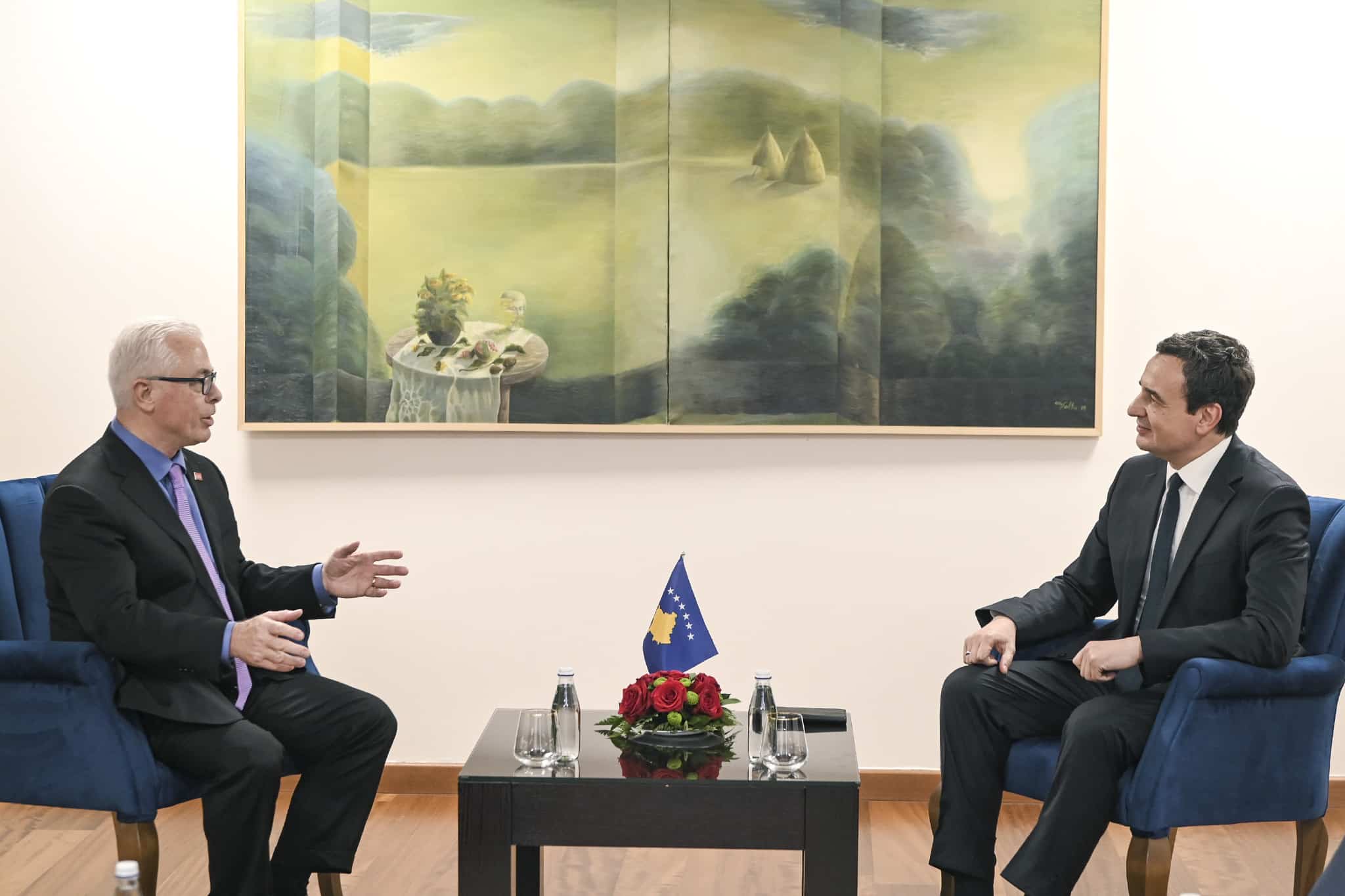 Prime Minister Kurti received the activist of the Albanian-American community in the United States, Harry Bajraktari