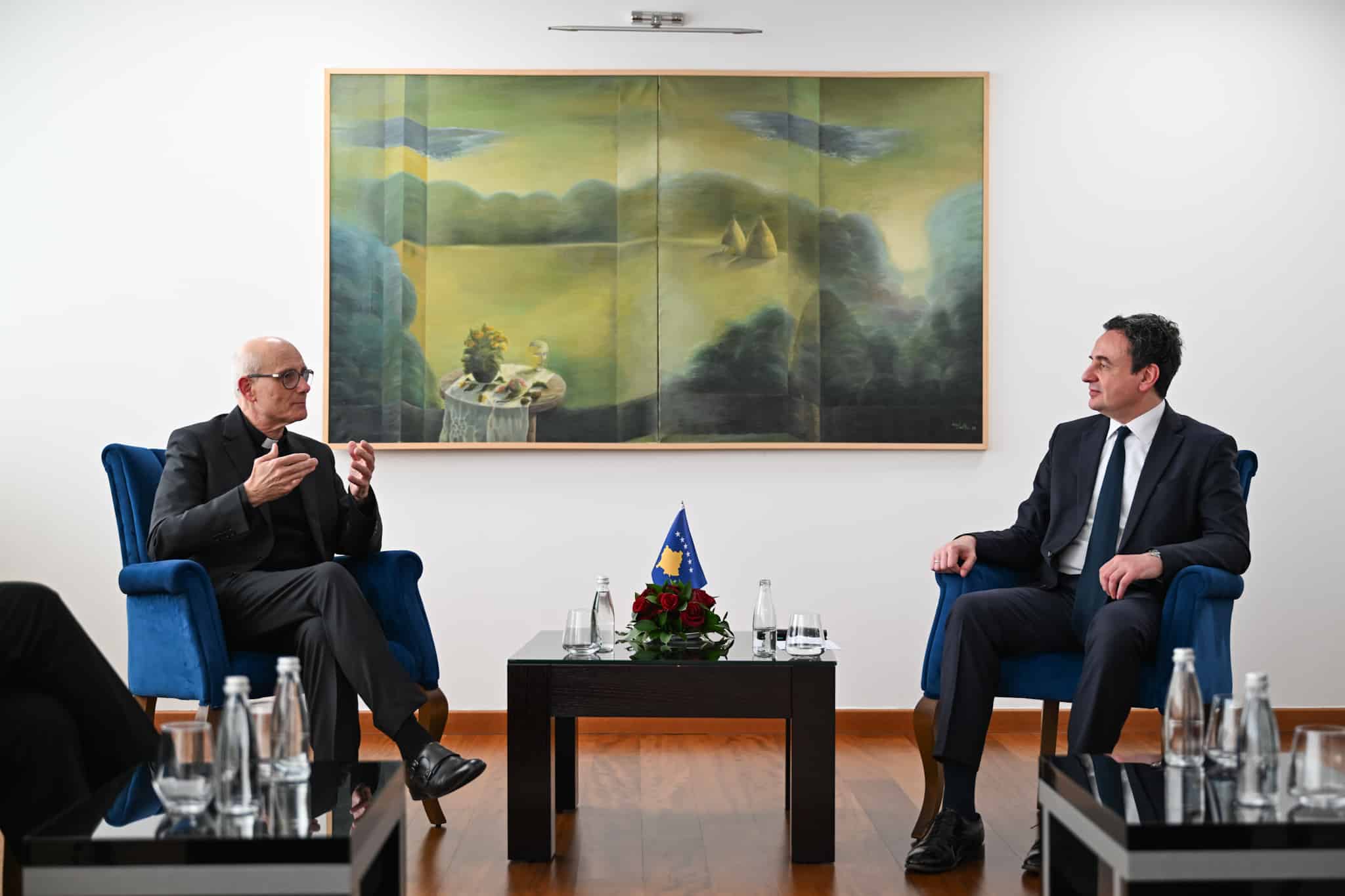 Kryeministri Kurti priti në takim presidentin e fondacionit Renovabis, Dr. Schwartz