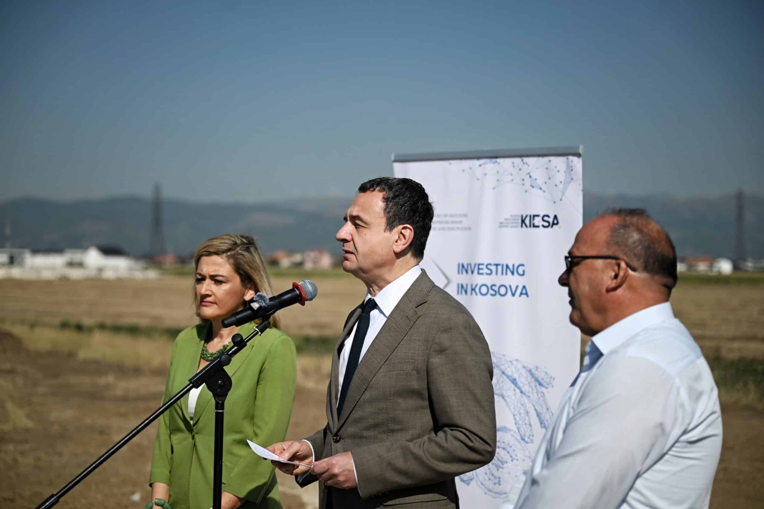 Fjala e Kryeministrit në detyrë Kurti në vënien e gurthemelit të Parkut Industrial në fshatin Livadicë të komunës së Podujevës